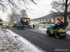 Aszfaltozás akció