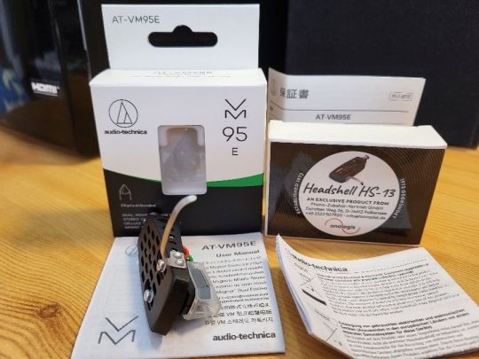 Audio-technica VM95E BK + HS13 komplett hangszedő szett