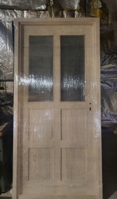 Ajtó ,bejárati vadonatúj, csomagolt gyári állapotban eladó.100cm