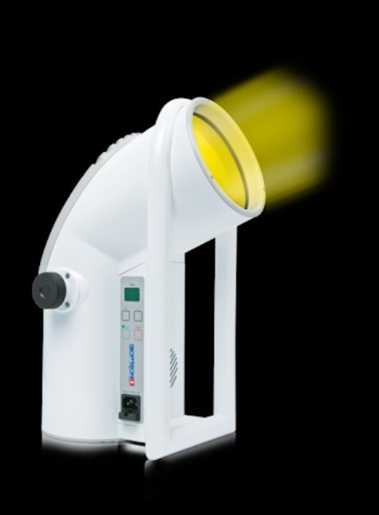 Bioptron lámpa bérelhető 06 70 422-3842.