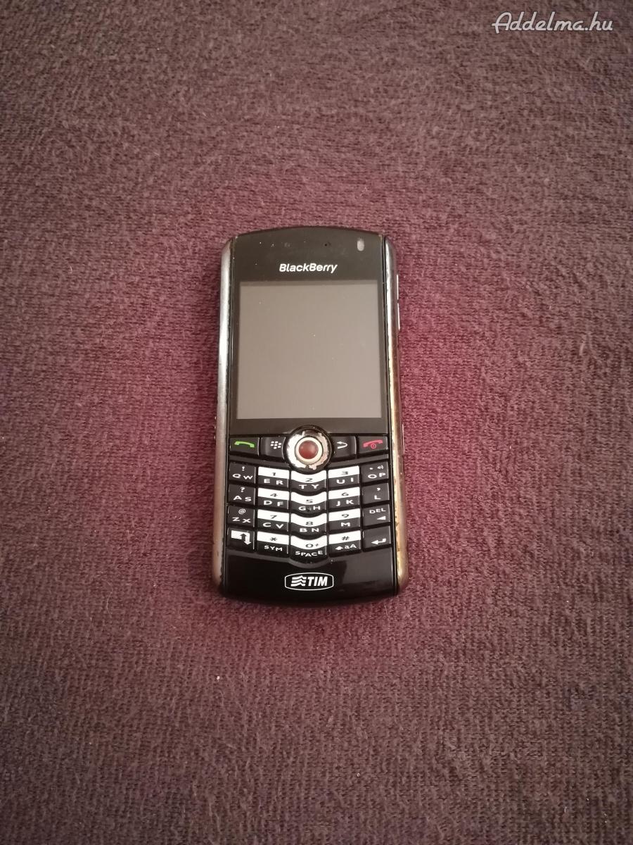 Blackberry 8100 telefon eladó ,nem kapcsol be.