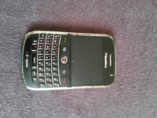 Blackberry 9000 telefon eladó ,nincs akku , teszteletlen.