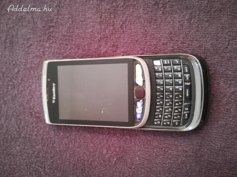 Blackberry 9800 telefon eladó ,nem reagál semmire.