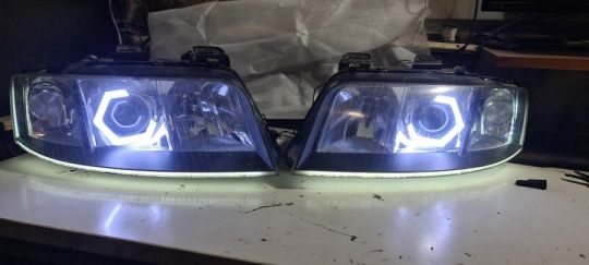Bmw,Vw Passat,Audi egyedi és egyéb lámpák eladóak