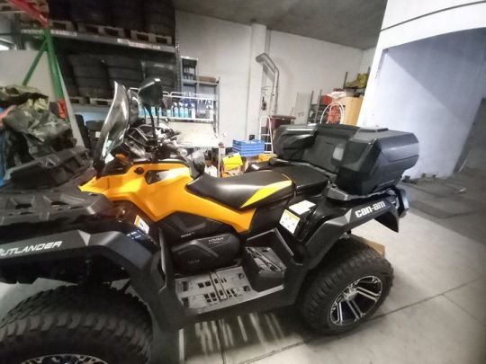 Használt újszerű állapotú Can-Am Quad
