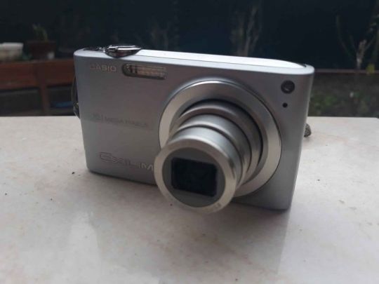 Casio Exilim EX - Z200 digitális fényképezőgép