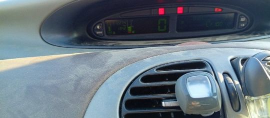 Citroen Sara Picasso 1.6,benzin+Gáz friss-műszaki