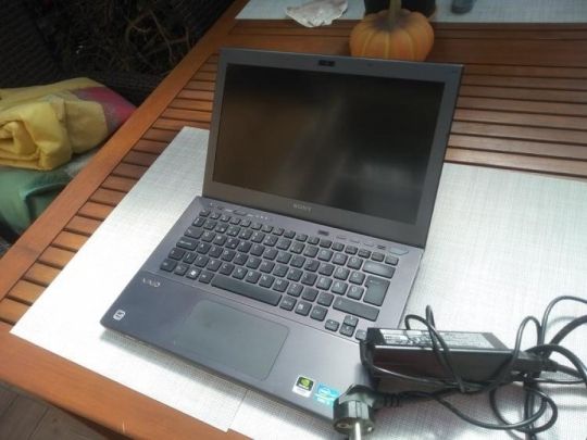 Core i7-3520m procival 8 gb rammal Sony laptop 2 gb geforce