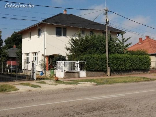 Családi házak és egyéb épületek kivitelezése