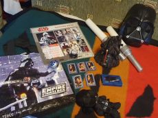 Csillagok háborúja -Star Wars gyűjtemény 4- álarc,kártya,kard