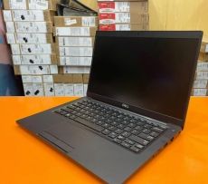 Dr-PC.hu 05.10. AJÁNLAT: 1 az 1667 laptopból:DELL 7390 érintős!