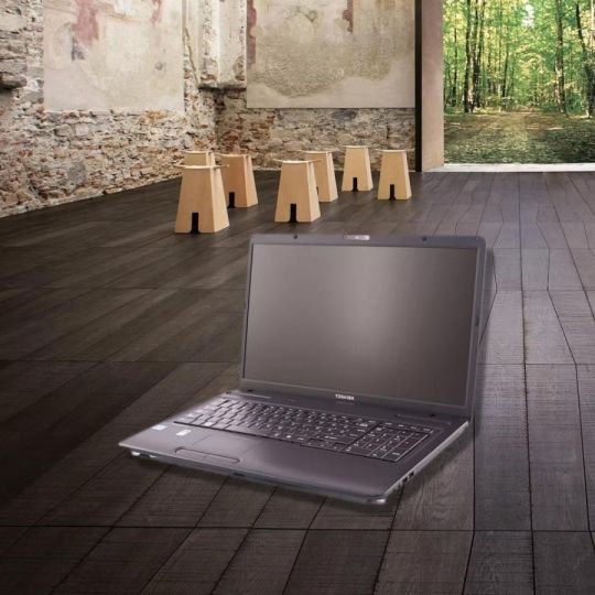 Dr-PC.hu 06.18. 1 a közel 2000ből:TOSHIBA L770 PRO