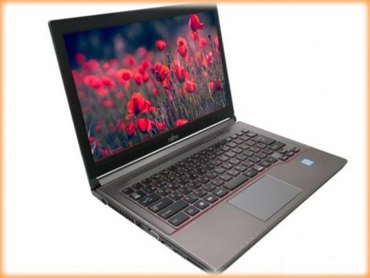 Dr-PC.hu 10.24. Középkat. apróért: Fujitsu S752  magyar bill