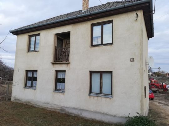 Eladó családi ház