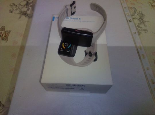 Eladó egy Huawei Honor Band 6 Okoskarkötő