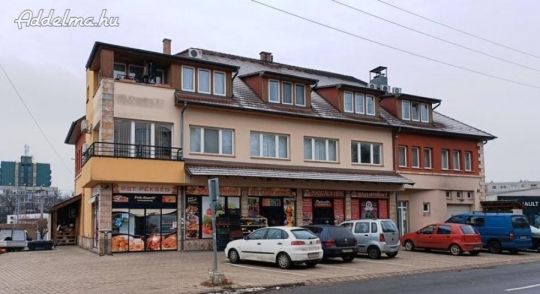 Eladó ipari komplexum Vácon.  750 M Ft
