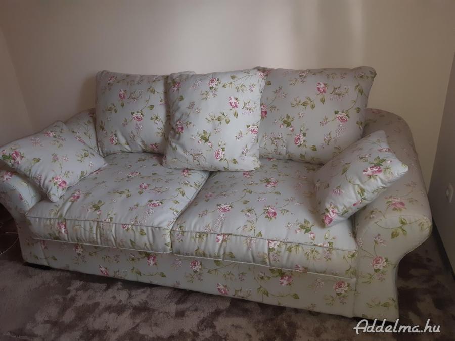 Eladó kanapé