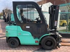 Eladó Mitsubishi 3,5 tonnás targonca (V-3774)