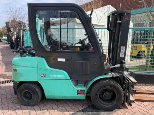 Eladó Mitsubishi 3,5 tonnás targonca (V-3774)