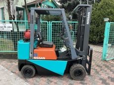 Eladó Nissan 2,5 tonnás targonca (V-4030)