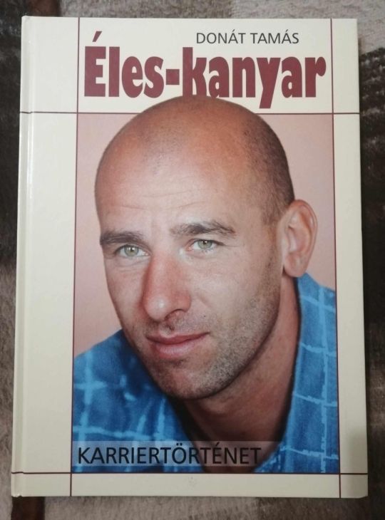 Eladó  sportkönyv