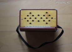 Eladó tangóharmonika