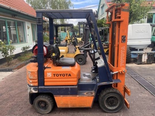 Eladó Toyota 1,5 tonnás targonca (V-4080)
