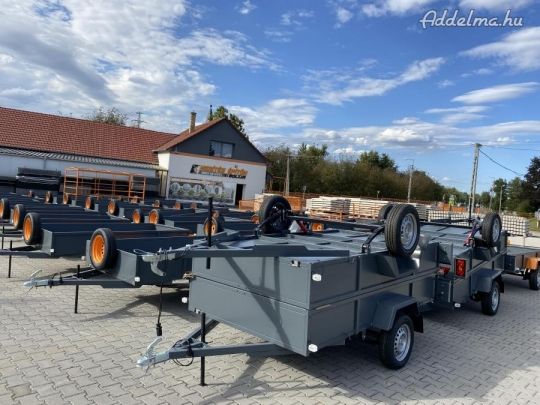 Eladó Új utánfutó, motorszállító! Részletfizetéssel is!