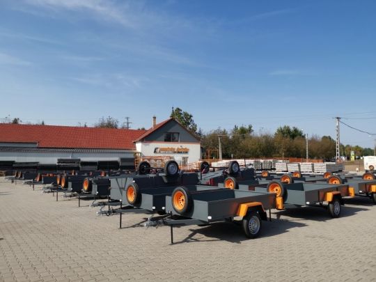 Eladó Új utánfutó több méretben! Azonnal elvihetők!