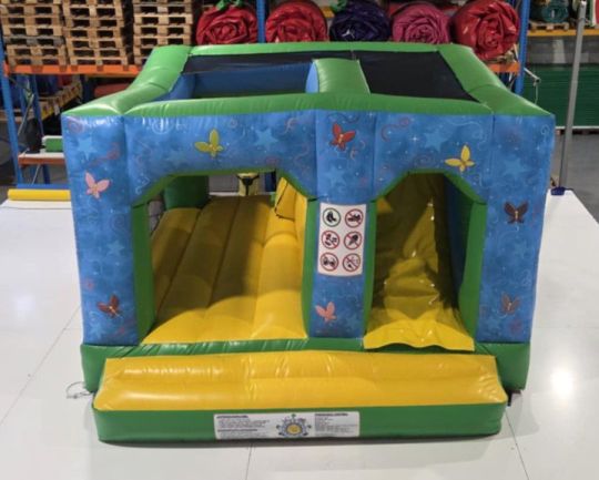 Eladó Varázsmanó Csúszdás Ugráló