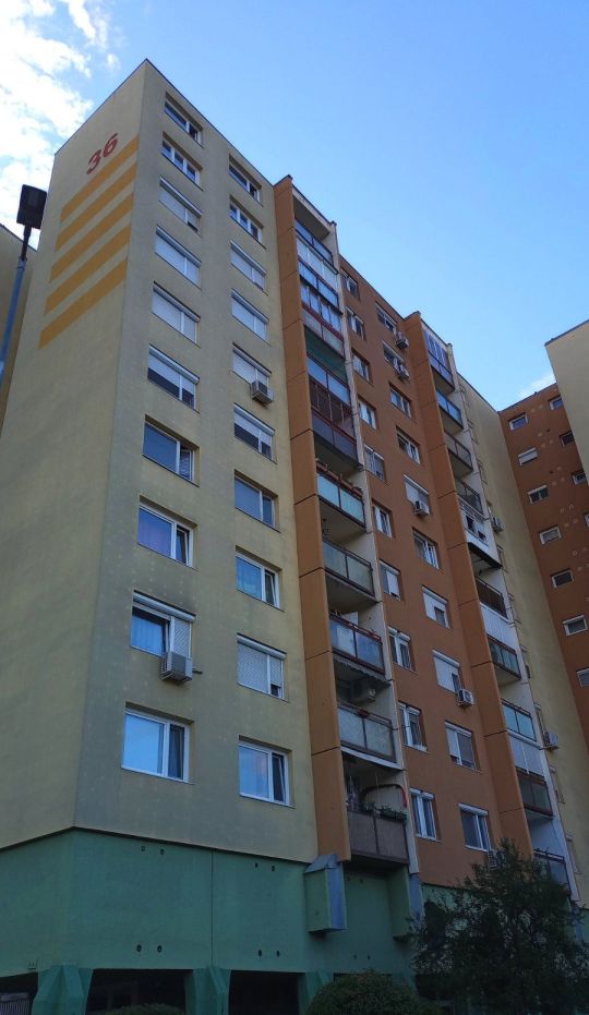 Eladó,vagy csere panellakás