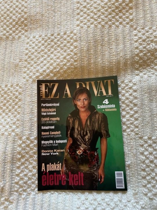 Ez a divat 2001