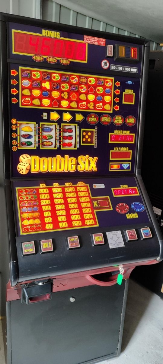 Felújított Double Six 1000-es tétes Nyerőgép Játékgép