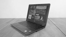 Felújított: FUJITSU U7410 2 év garival