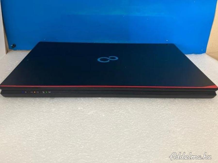 Felújított notebook: Fujitsu LifeBook E556 -Dr-PC-nél