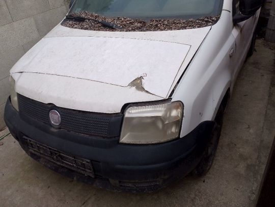 Fiat panda hátulja eladó