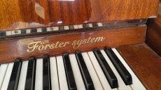 Förster System pianino eladó!