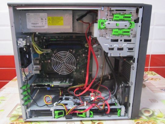 Fujitsu PC i7-2600 CPU, 8GB RAM, 256GB SSD Hódmezővásárhely