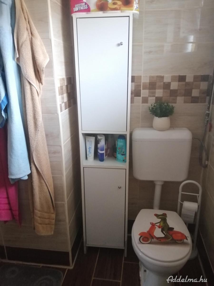 Fürdőszoba szekrény 