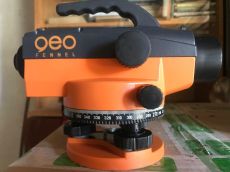 Geodéziai szintező műszer!