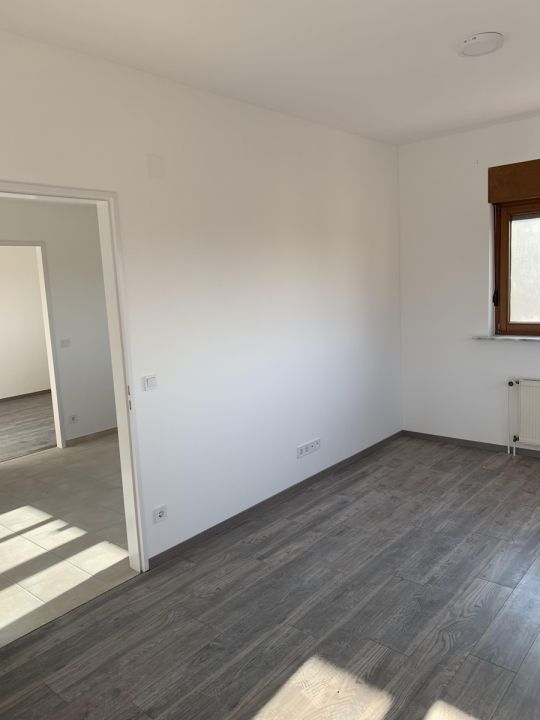 Glettelés Laminált parkettázás