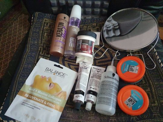 Hajformázó-hővédő Schwarzkopf Styling Keratin Heat +Wella Thermal