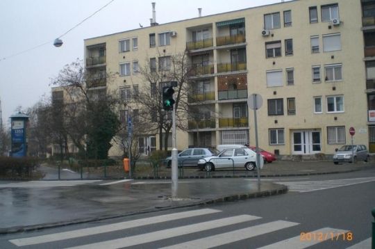 Haller utca kiadó garzon