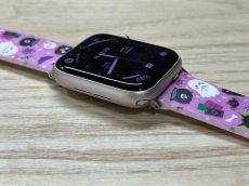 Halloween Apple Watch lila színű szilikon óraszíj
