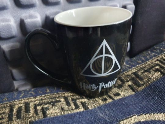 Harry Potter Halál ereklyéi bögre + poszter-kép