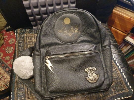 Harry Potter Hogwarts címeres hátizsák + hóbagoly