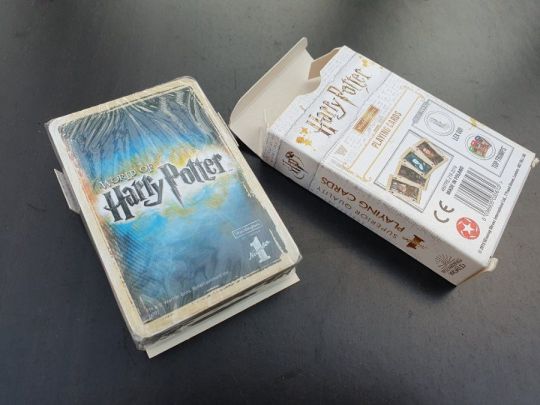 Harry Potter: Playing Cards For Magic Tricks+Waddingtons No.1+kapszula