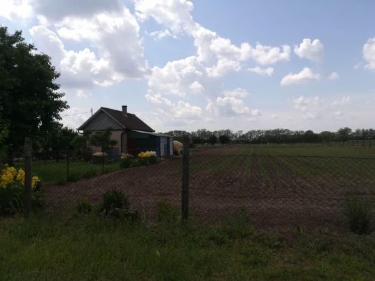 Hétvégi telek eladó
