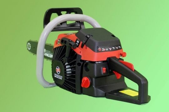 Holly 5,5Lóerős Benzinmotoros Láncfűrész