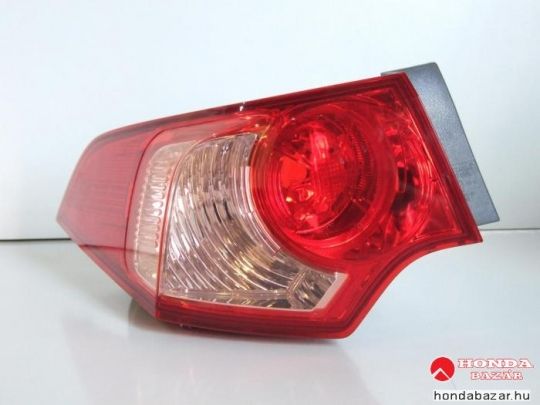 HONDA Accord
Bal hátsó lámpa
Jó állapotú ACCORD 2012-2016